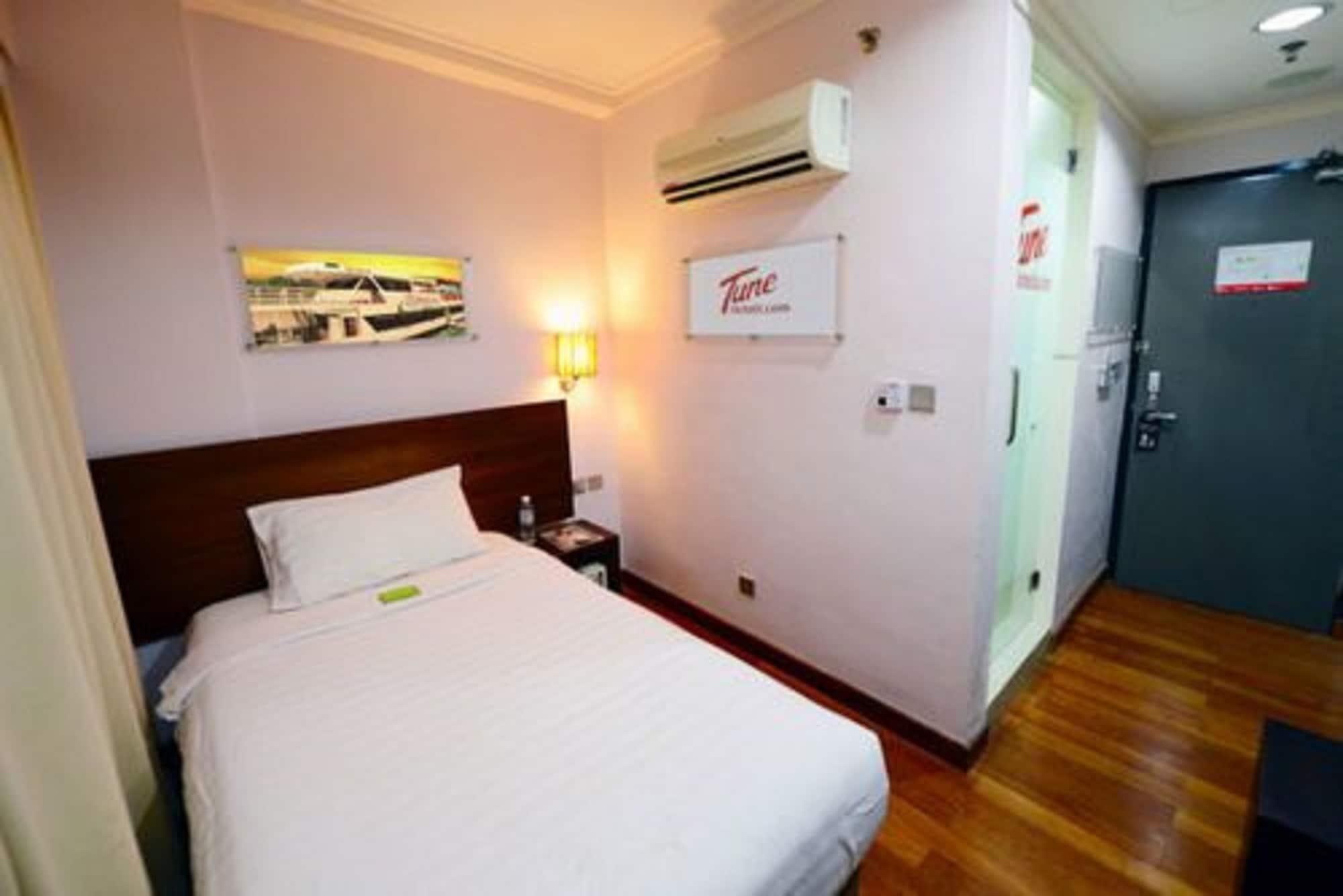 Tune Hotel - Waterfront Kuching Eksteriør bilde
