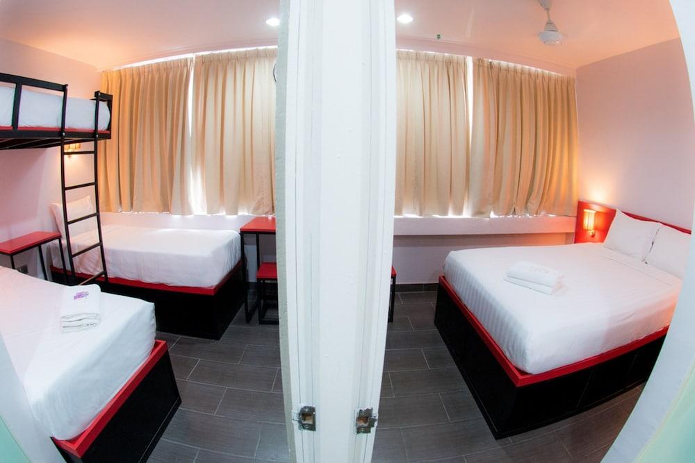 Tune Hotel - Waterfront Kuching Eksteriør bilde